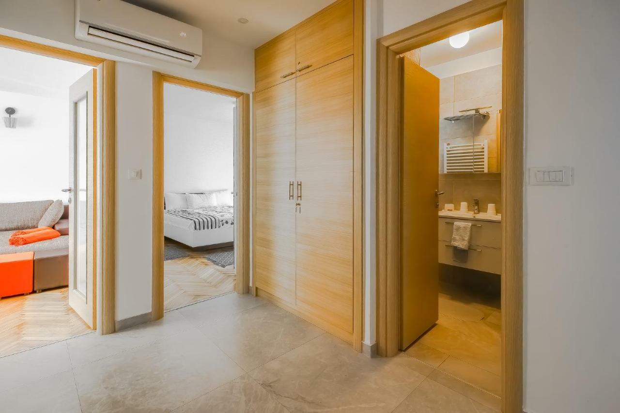 Saten Suite Apartment Near The Beach Πόρετς Εξωτερικό φωτογραφία